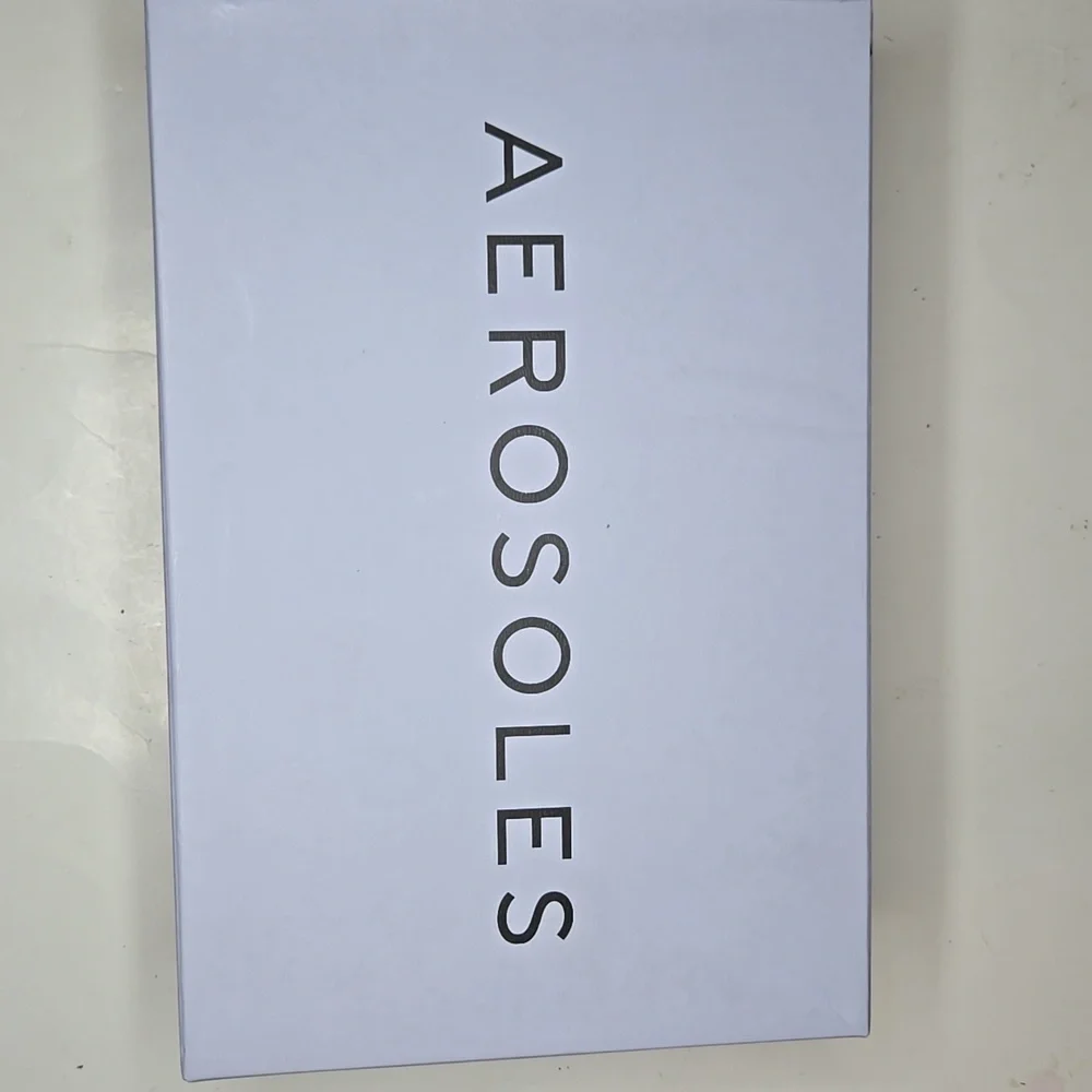 AEROSOLES new tags